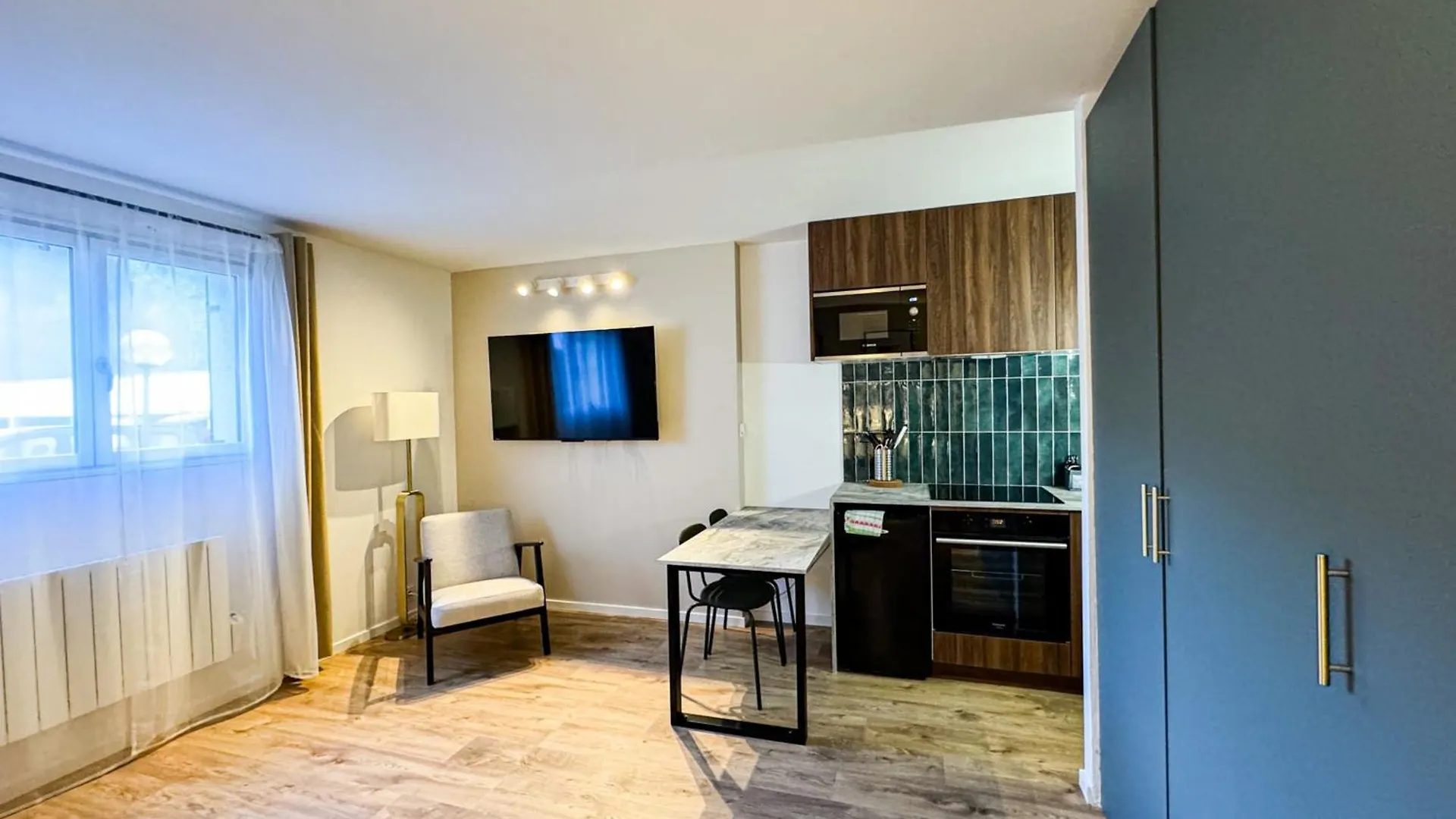 Apartment Beautiful Studio Close To The Slopes Les Houches France