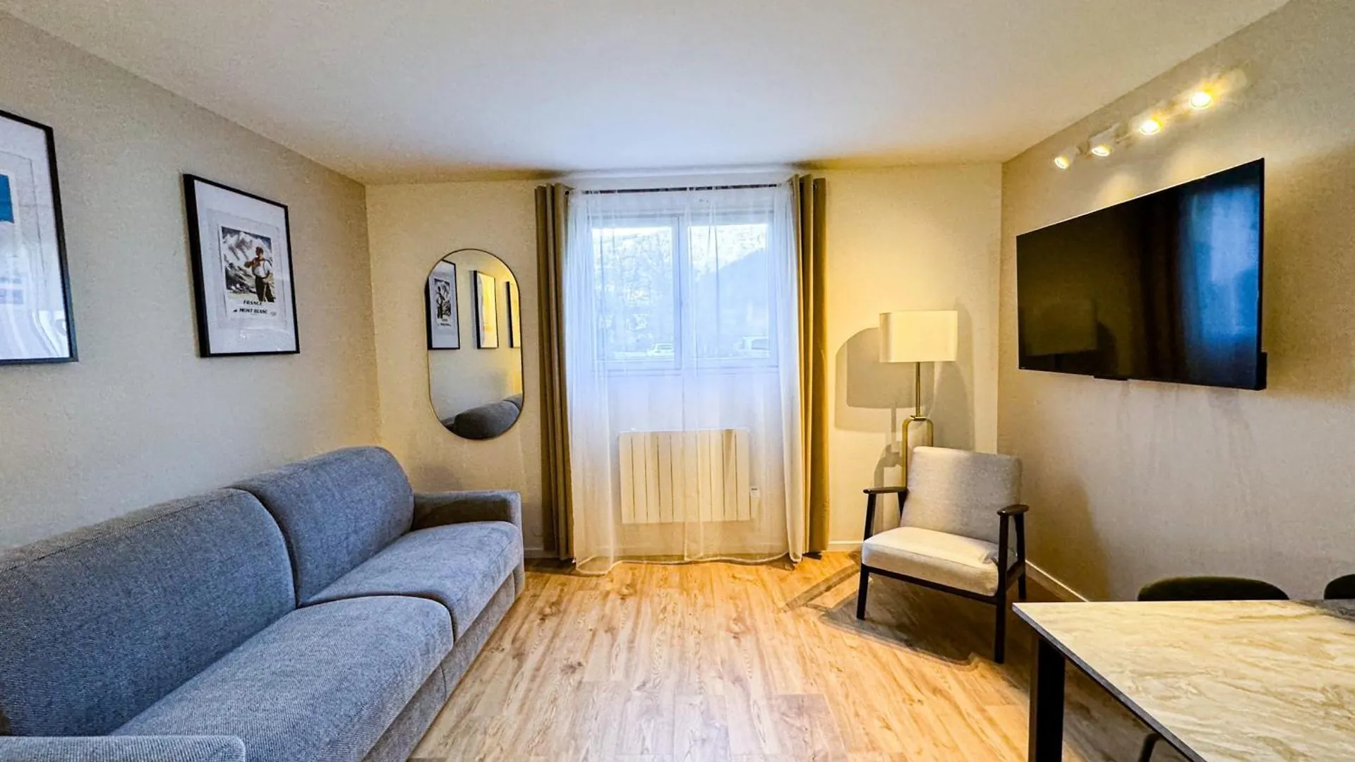 Beautiful Studio Close To The Slopes Les Houches
